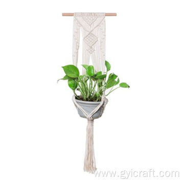 macrame hanging plant holder